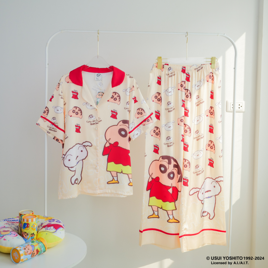 ชุดนอน PAJARA PAJAMAS (Premium) รหัส ST3070 ลายชินจังปกชมพู X MUSLIN (เสื้อแขนสั้น ขายาว สีเหลือง ไซส์ 2XL)