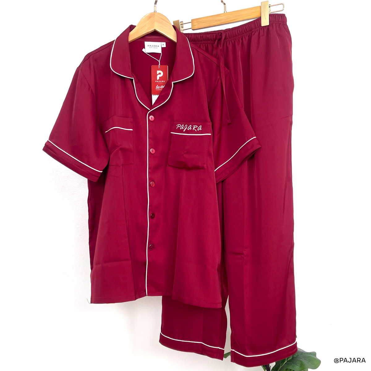 ชุดนอน PAJARA PAJAMAS (Premium) รหัส PJR-SL-0006 สีพื้น (เสื้อแขนสั้น ขายาว สีแดง ฟรีไซส์)