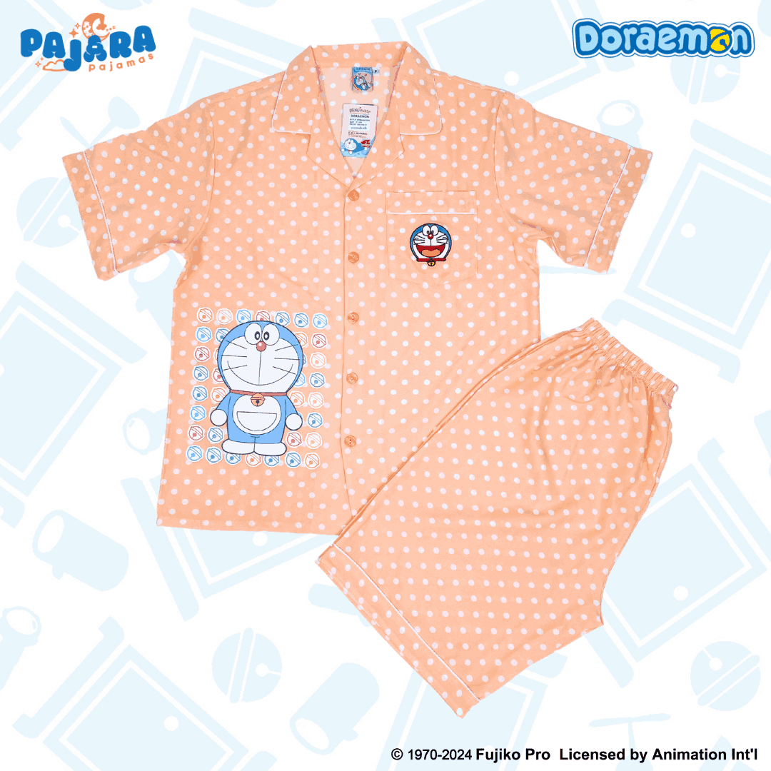 ชุดนอน PAJARA PAJAMAS (Lite) รหัส DRM-0225 ลาย โดราเอม่อนจุด (แขนสั้น-ขาสั้น สีส้ม ฟรีไซส์)