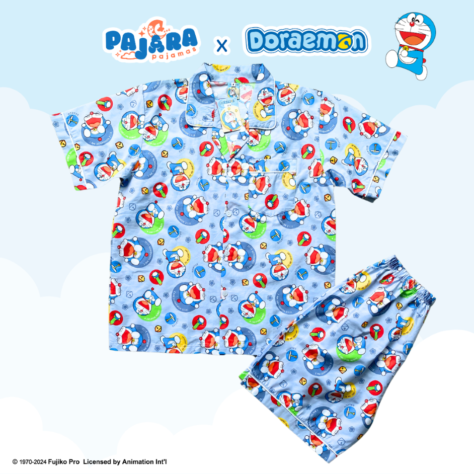 ชุดนอน PAJARA PAJAMAS (Premium) รหัส DRM-0163-2 ลาย รวมโดราเอม่อน (แขนสั้น-ขาสั้น สีเทา ฟรีไซส์)