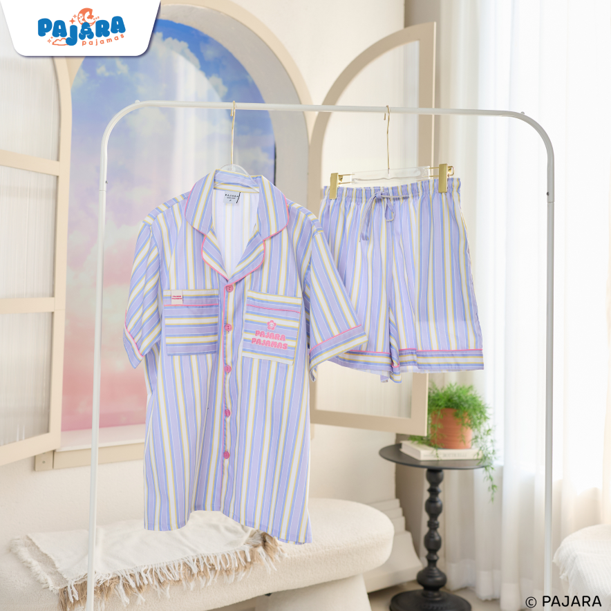 ชุดนอน Pajara Pajamas (Premium) รหัส PJR-SL-0008 ลาย Hello Daisy # 1 (แขนสั้น-ขาสั้น สีม่วง ฟรีไซส์)