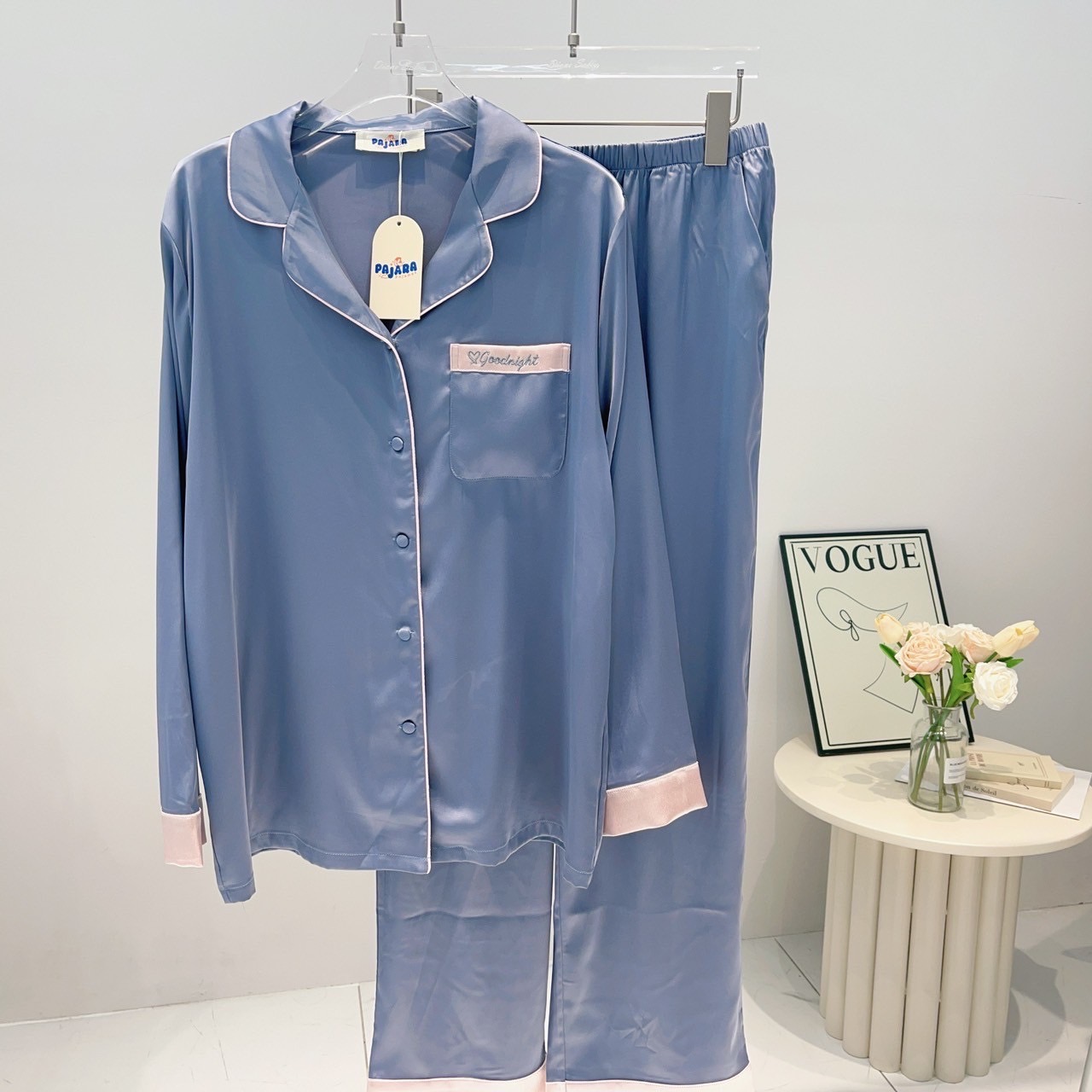 ชุดนอน PAJARA PAJAMAS (Premium) รหัส PJRCH-SL-1023 อกปักลายหัวใจ แขนยาว-ขายาว สีเทา