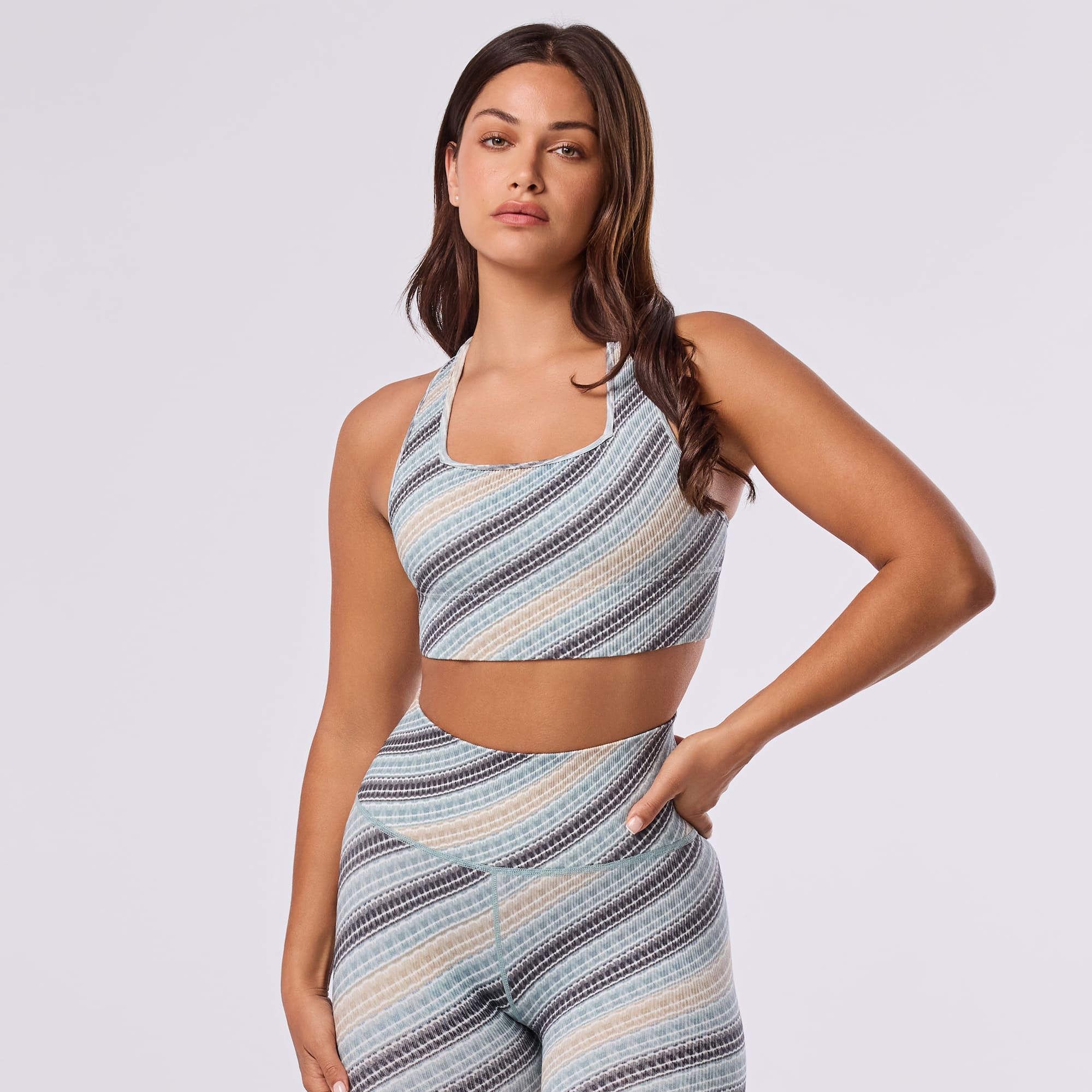 Tavi บราออกกำลังกายรุ่น Seamless Racerback Rib Bra