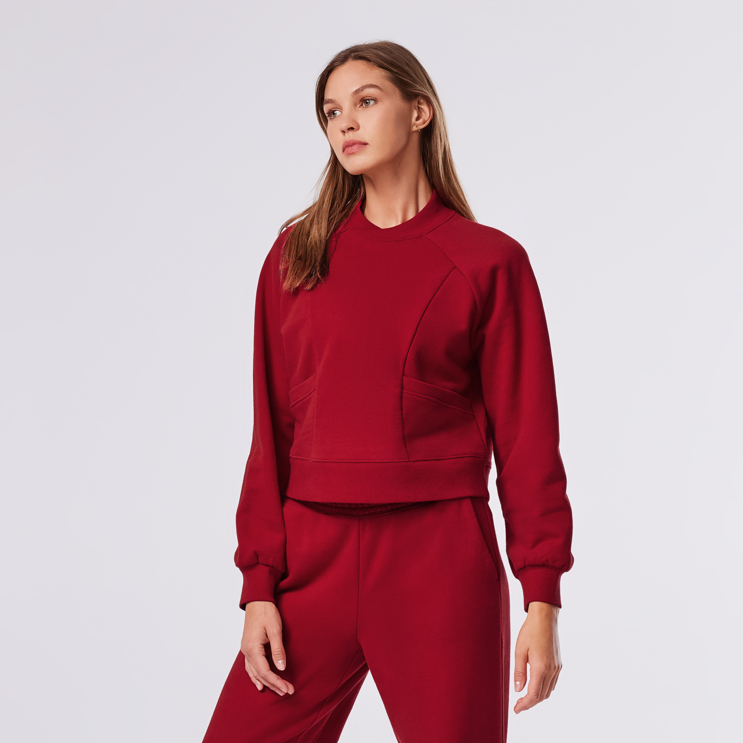 Tavi เสื้อออกกำลังกายรุ่น High Collar Sweatshirt