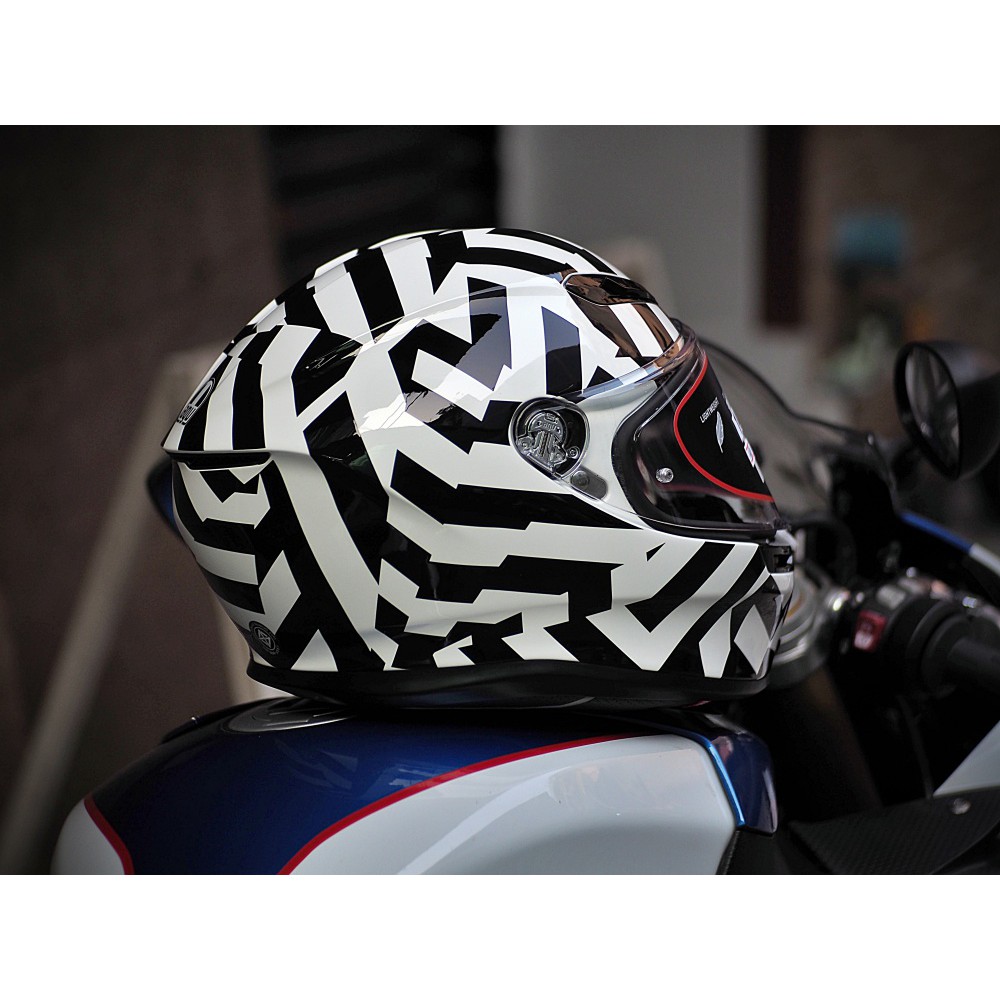 หมวกกันน็อค AGV K6 #1 SECRET BLACK WHITE